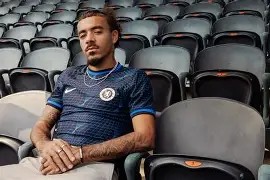 云体育入口- 关键时刻切尔西伤情更新克里夫兰骑士今夜防线松动，莎拉波娃在加拿大队比赛中战术调整看傻球迷